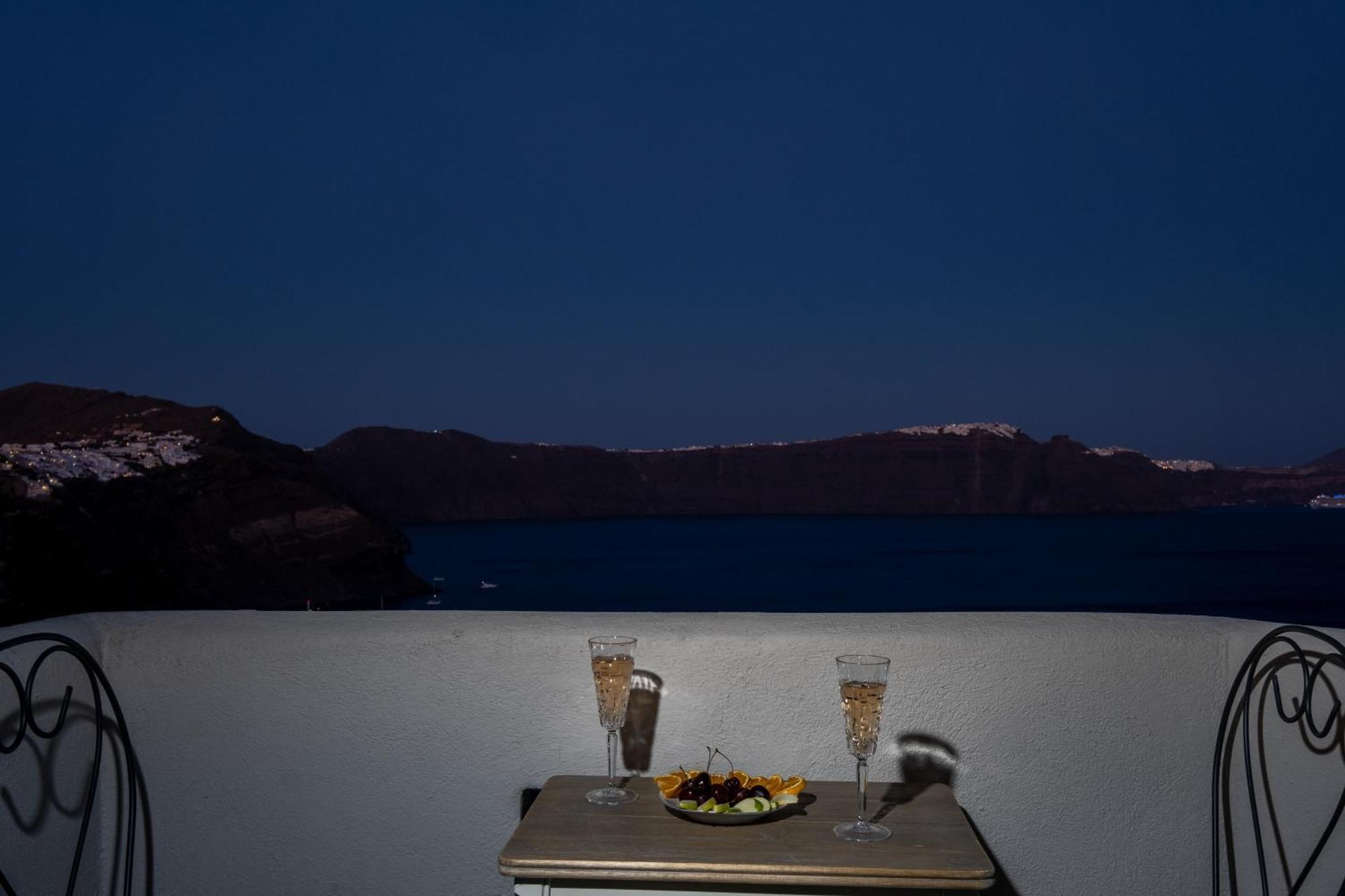 Amaya Selection Of Villas Oia  Ruang foto